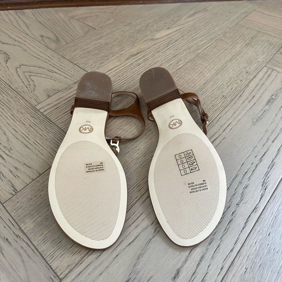 Brown Michael Kors Tan Sandal - Picture 3 of 4